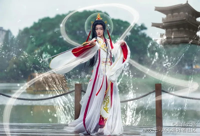 Gái đẹp cosplay nhân vật Liên Quân Mobile