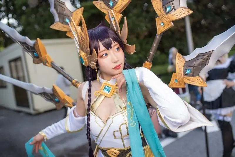 Gái xinh cosplay Liên Quân Mobile cuốn hút
