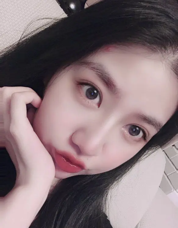 Gái xinh mặt mộc cuốn hút Gái xinh mặt mộc cuốn hút