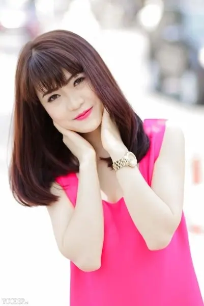 Chân dung gái xinh tóc ngang vai Chân dung gái xinh tóc ngang vai