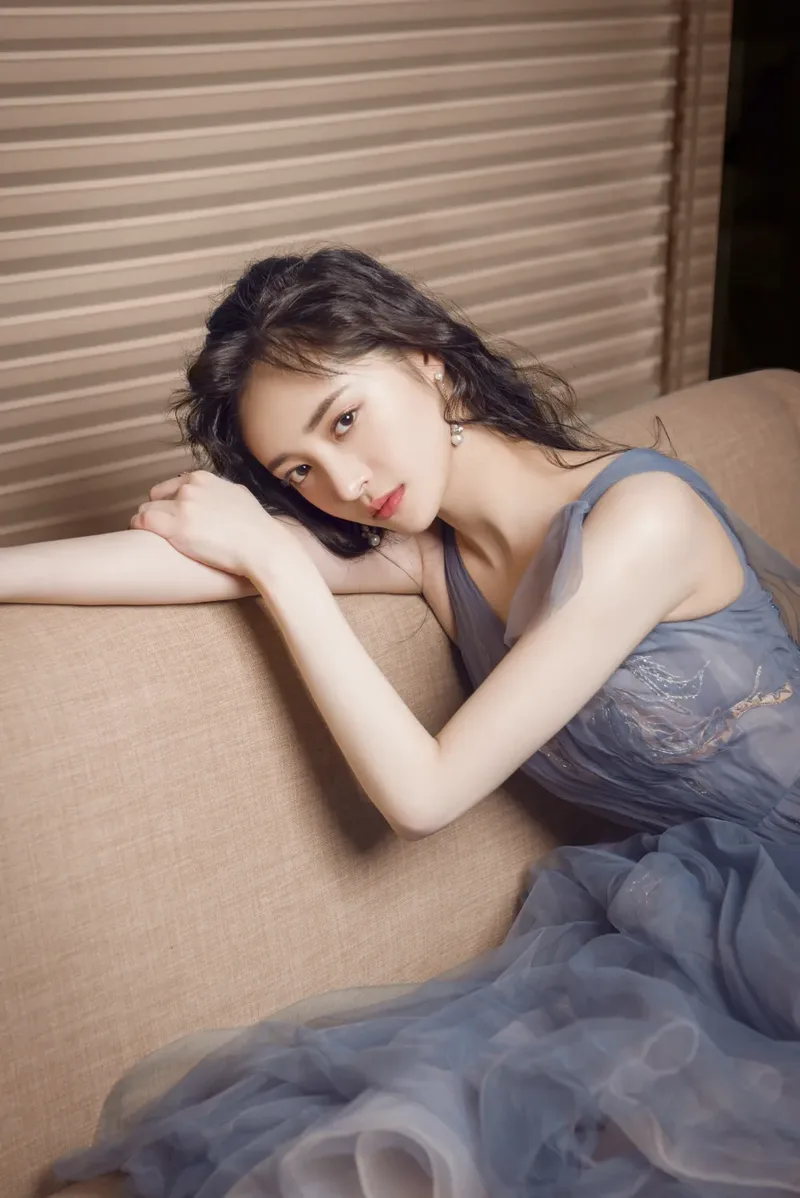 Gương mặt rạng ngời của cô gái xinh nhất thế giới Gương mặt rạng ngời của cô gái xinh nhất thế giới