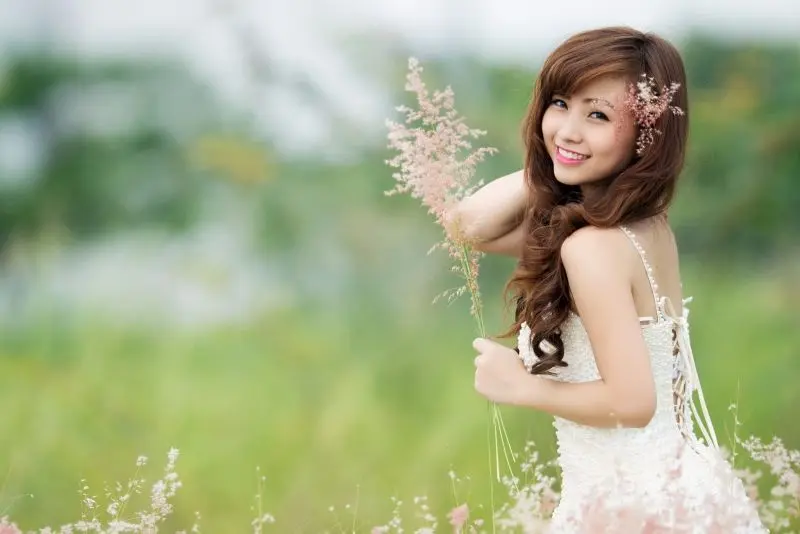 Gái xinh cười trẻ trung Gái xinh cười trẻ trung