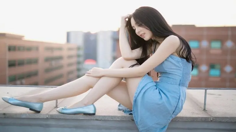 Gái xinh cười năng động Gái xinh cười năng động