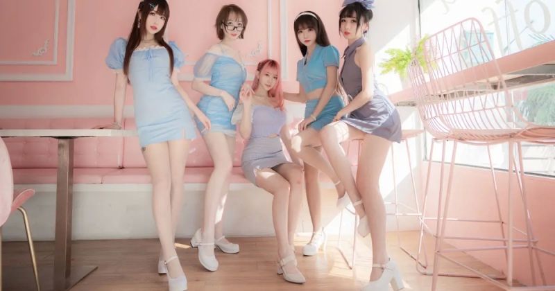 Dàn gái xinh khiến không khí thêm phần sôi động