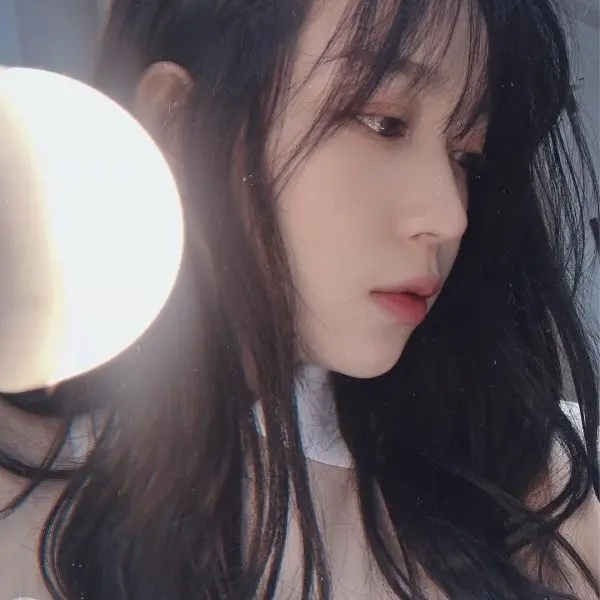 Gái xinh Instagram với gương mặt dễ thương