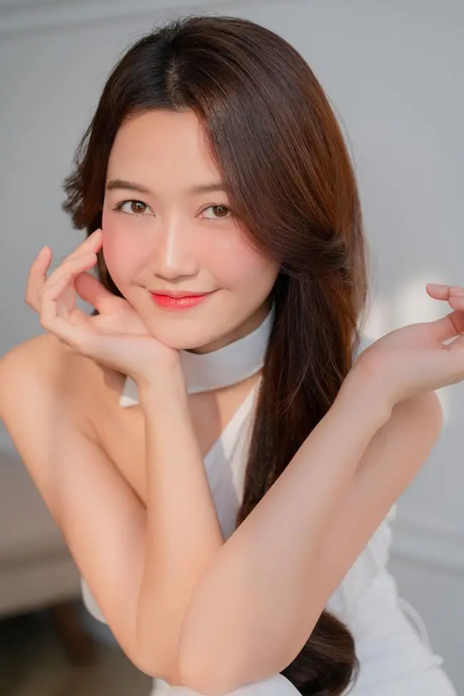 Gái xinh Instagram cuốn hút người xem