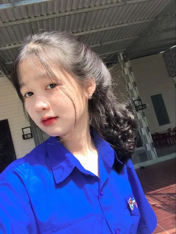 Ảnh gái xinh lớp 10 rạng ngời trong ánh nắng Ảnh gái xinh lớp 10 rạng ngời trong ánh nắng