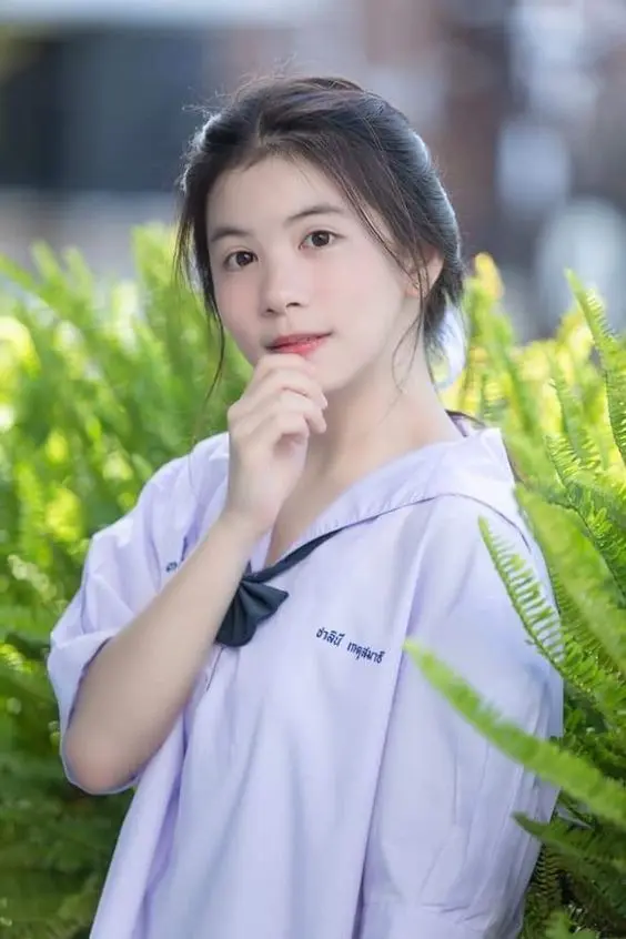 Ảnh gái xinh lớp 10 thân thiện và đáng yêu Ảnh gái xinh lớp 10 thân thiện và đáng yêu
