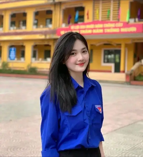 Ảnh gái xinh lớp 10 với vẻ đẹp trong sáng Ảnh gái xinh lớp 10 với vẻ đẹp trong sáng