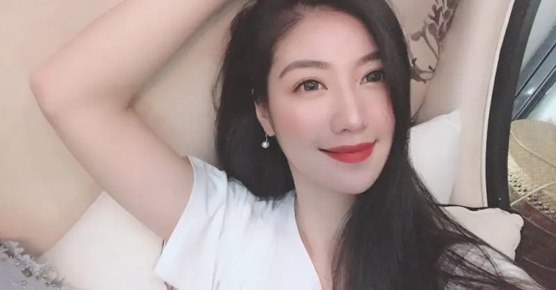 Mặc dù đã gần 30 tuổi và lập gia đình nhưng các cô gái vẫn cực xinh  28