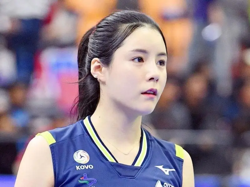 Tổng hợp những hình ảnh gái xinh chơi bóng chuyền  30