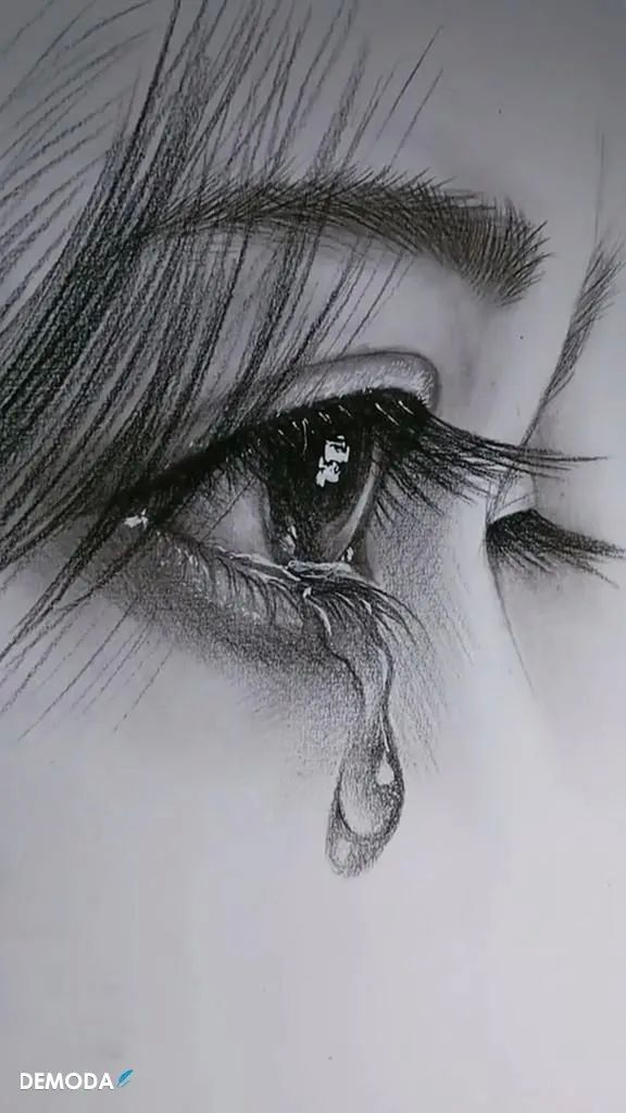 Gái xinh khóc một mình