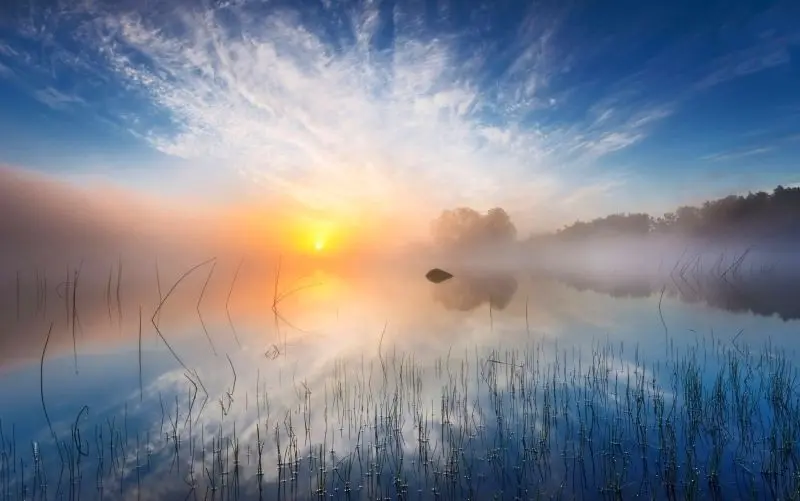 Phong cảnh ánh sáng mặt trời rực rỡ buổi chiều tà Phong cảnh ánh sáng mặt trời rực rỡ buổi chiều tà