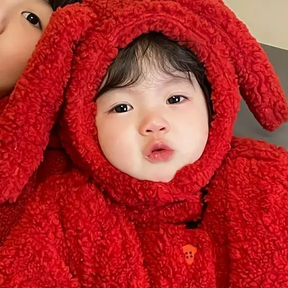 Ảnh avatar ảnh em bé cute đáng yêu, làm sáng bừng không gian trang cá nhân Ảnh avatar ảnh em bé cute đáng yêu, làm sáng bừng không gian trang cá nhân