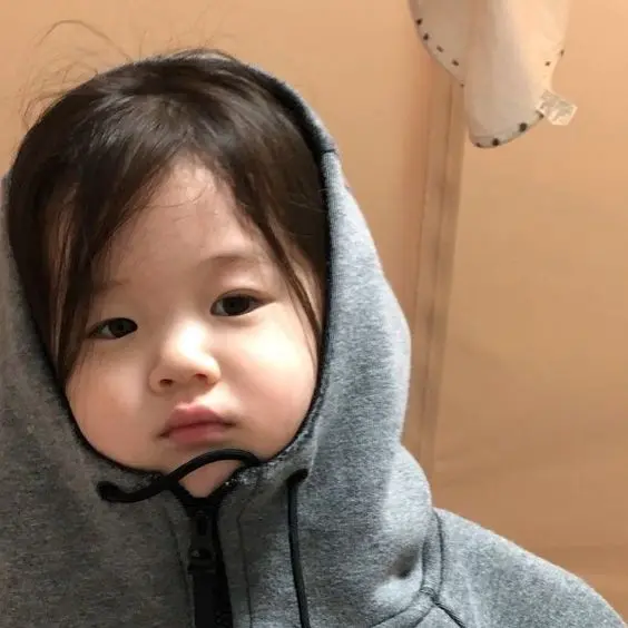 Avatar ảnh em bé cute đáng yêu, biểu tượng của sự hồn nhiên và tinh nghịch Avatar ảnh em bé cute đáng yêu, biểu tượng của sự hồn nhiên và tinh nghịch