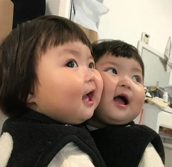 Avatar ảnh em bé cute đáng yêu, điểm nhấn hoàn hảo cho tài khoản của bạn Avatar ảnh em bé cute đáng yêu, điểm nhấn hoàn hảo cho tài khoản của bạn