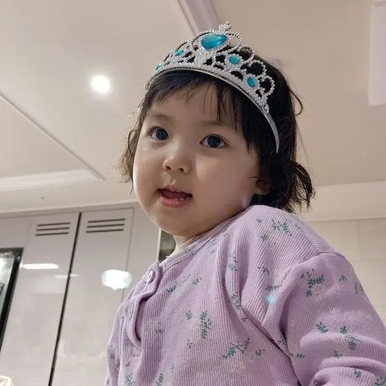 Ảnh avatar ảnh em bé cute đáng yêu, mang đến sự dễ thương trong từng chi tiết Ảnh avatar ảnh em bé cute đáng yêu, mang đến sự dễ thương trong từng chi tiết