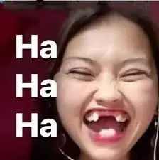 Meme người với biểu cảm lém lỉnh