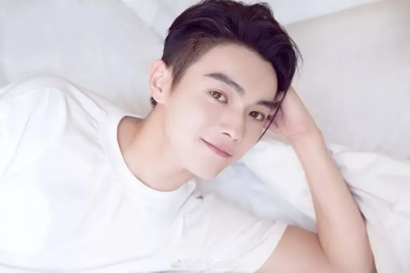 Ảnh avatar zalo nam, mang lại sự tự tin và cuốn hút cho tài khoản của bạn. Ảnh avatar zalo nam, mang lại sự tự tin và cuốn hút cho tài khoản của bạn.