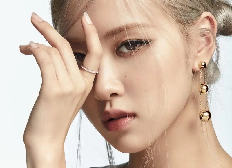 Tăng lượt tương tác với avatar Rosé đầy sức hút Tăng lượt tương tác với avatar Rosé đầy sức hút