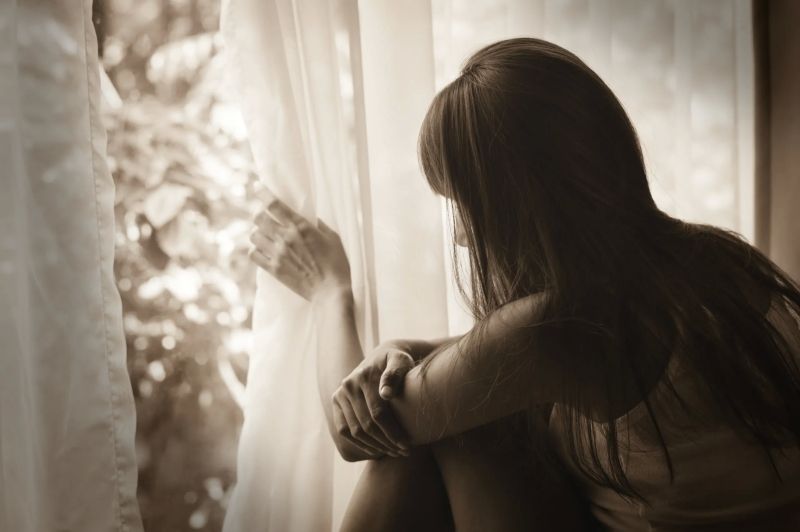 Tăng tương tác với avatar sad girl mang nét trầm buồn