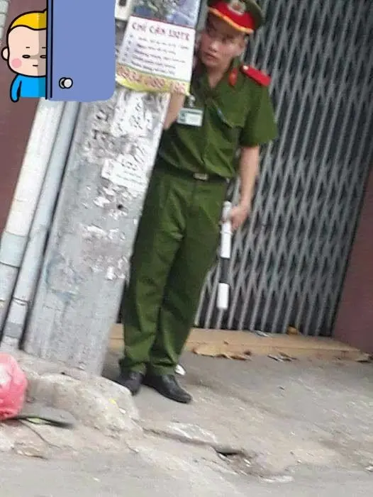 Meme công an với biểu cảm hài hước