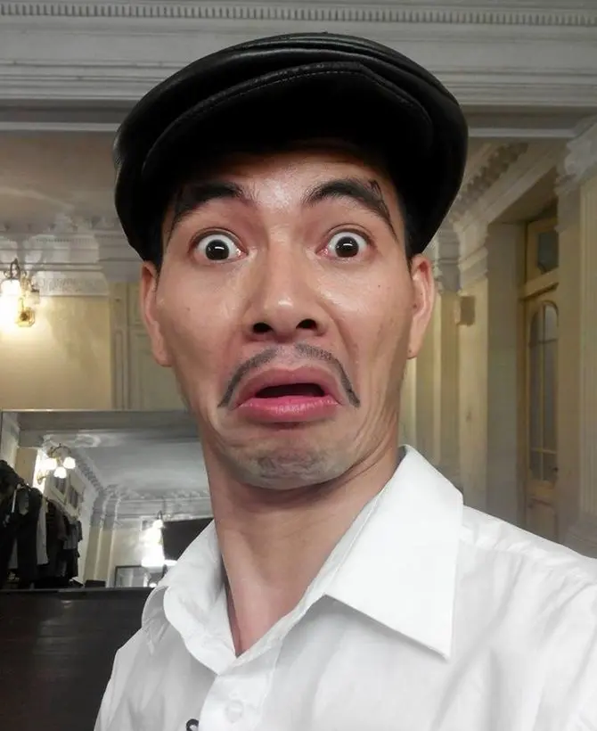 Meme khinh bỉ làm người xem bật cười