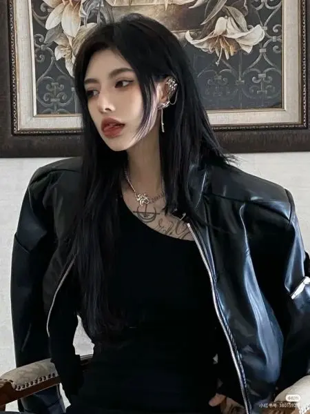 Avatar nữ người thật cuốn hút, nổi bật giữa hàng triệu hồ sơ. Avatar nữ người thật cuốn hút, nổi bật giữa hàng triệu hồ sơ.