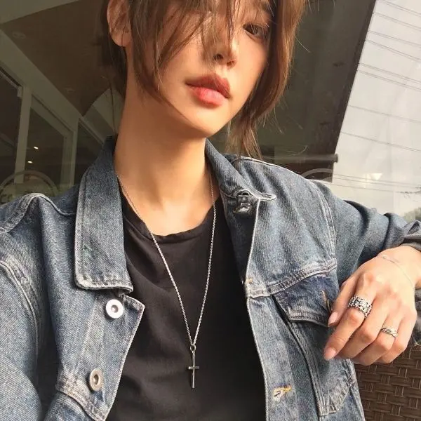 Avatar nữ người thật, mang nét đẹp cá tính và độc lập. Avatar nữ người thật, mang nét đẹp cá tính và độc lập.