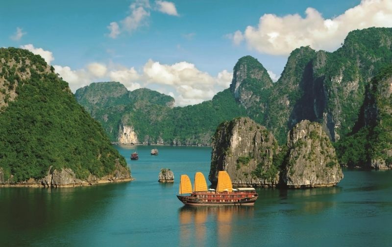 Thiên nhiên Việt Nam với những phong cảnh đẹp mê hồn. Thiên nhiên Việt Nam với những phong cảnh đẹp mê hồn.