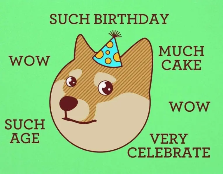 Happy birthday meme hài hước khiến bạn không thể nhịn cười