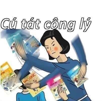 Meme cú tát công lý hài hước