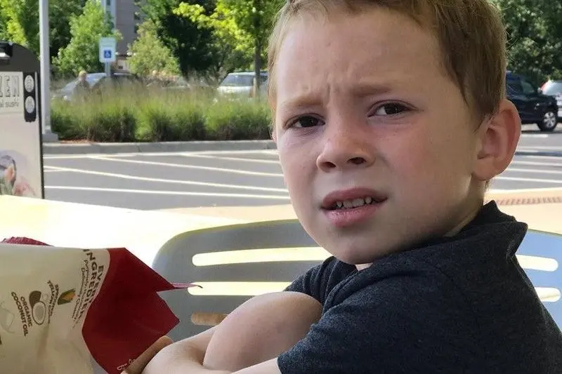 Meme bất ngờ trong khoảnh khắc hài hước