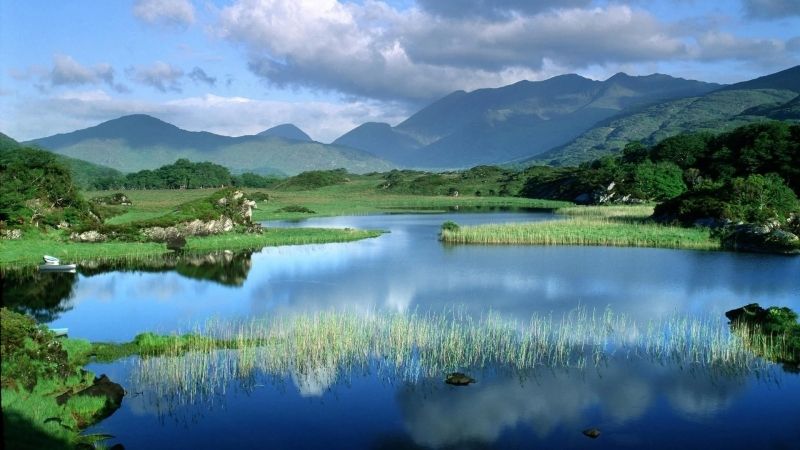 Ngắm nhìn châu Âu ngày thường, thiên nhiên trong lành và tươi mát. Ngắm nhìn châu Âu ngày thường, thiên nhiên trong lành và tươi mát.