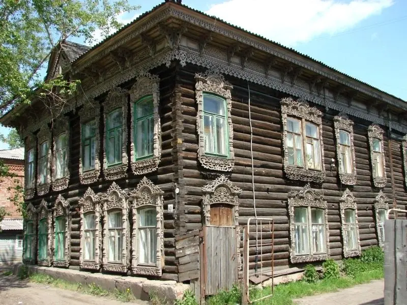 Nhà gỗ truyền thống Việt Nam mang đậm dấu ấn văn hóa dân tộc, là nơi lưu giữ giá trị xưa cũ. Nhà gỗ truyền thống Việt Nam mang đậm dấu ấn văn hóa dân tộc, là nơi lưu giữ giá trị xưa cũ.