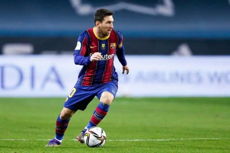 Messi meme rê bóng hài hước