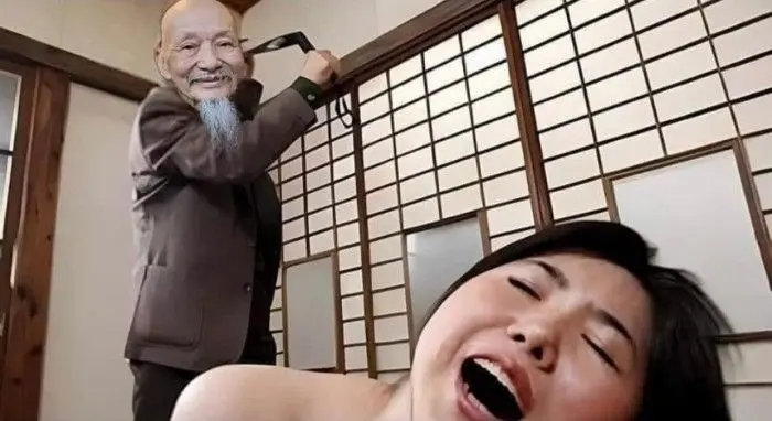 Meme thầy ông nội thu hút người xem với sự hài hước