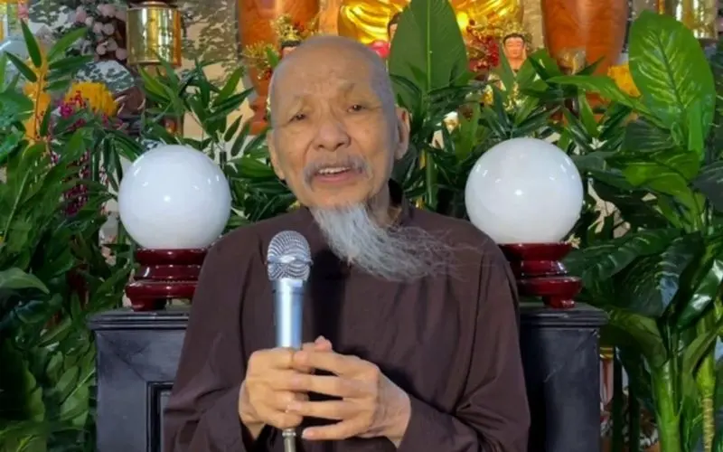 Thầy ông nội meme với biểu cảm hài hước