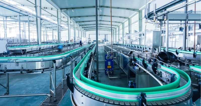 Phong cảnh nhà máy sản xuất công nghiệp, không gian làm việc tấp nập. Phong cảnh nhà máy sản xuất công nghiệp, không gian làm việc tấp nập.