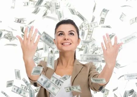 Meme tiền với biểu cảm hài hước