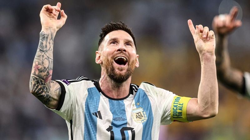 Vẻ đẹp trai của Messi luôn tỏa sáng trên sân Vẻ đẹp trai của Messi luôn tỏa sáng trên sân