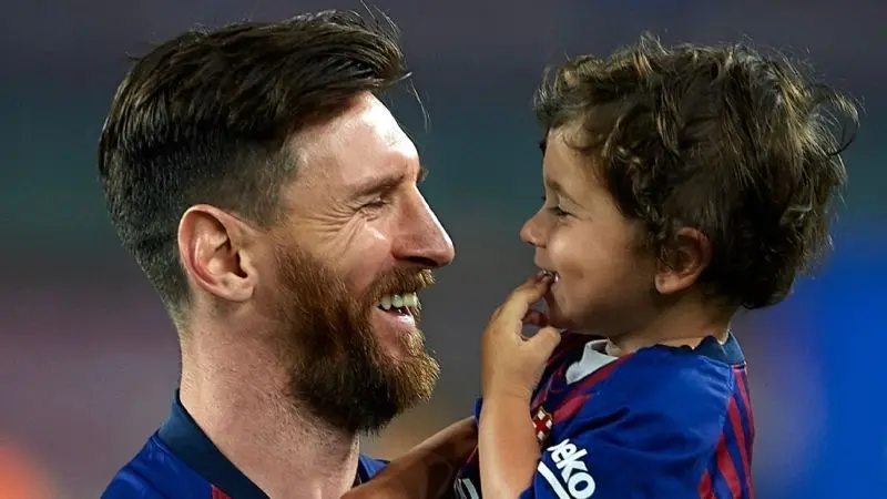Ảnh Messi đẹp trai với ánh nhìn tự tin Ảnh Messi đẹp trai với ánh nhìn tự tin