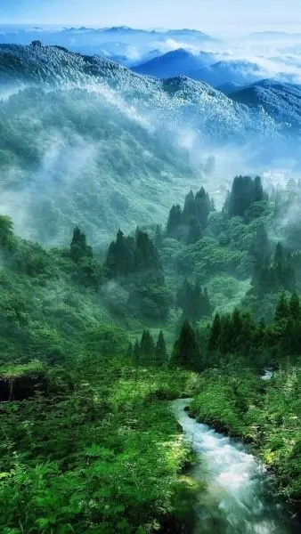 Hình nền phong cảnh núi non hùng vĩ