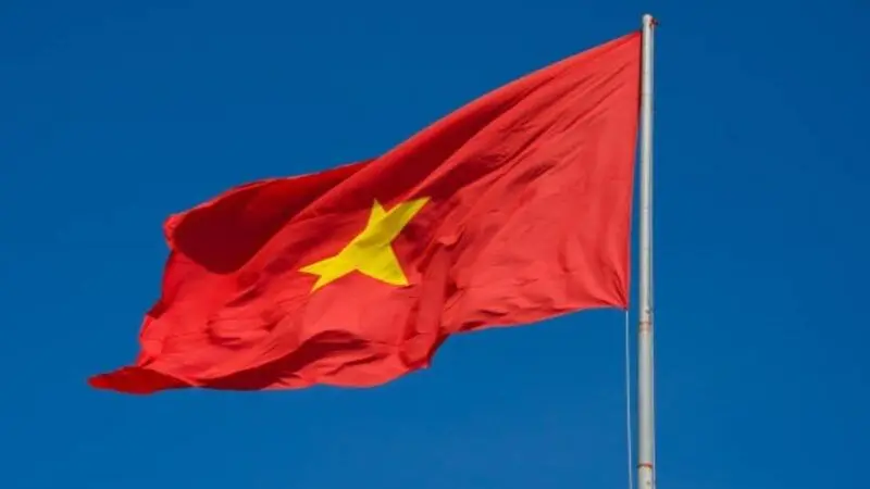 Hình nền lá cờ Việt Nam đẹp, lý tưởng cho máy tính