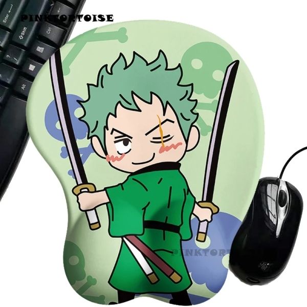 Ảnh Zoro chibi ngầu nhất với ba thanh kiếm