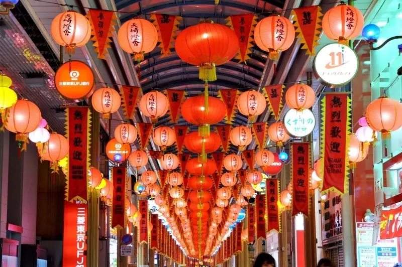 Đèn lồng cổ điển mang đến không gian đậm chất văn hóa Đèn lồng cổ điển mang đến không gian đậm chất văn hóa