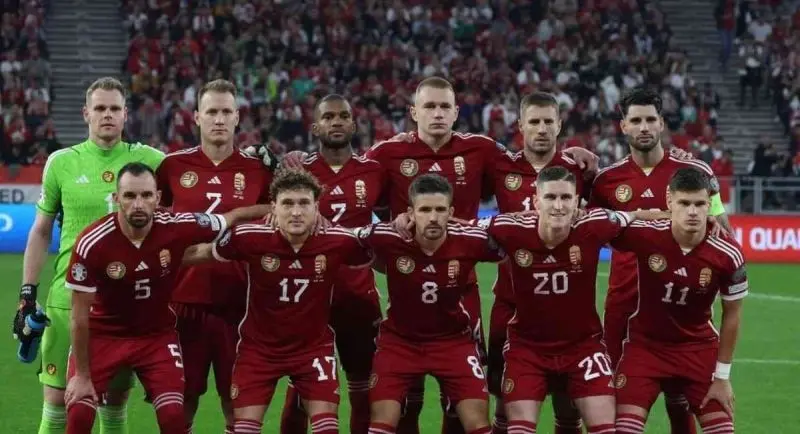 Màn ăn mừng chiến thắng ấn tượng của đội tuyển Hungary