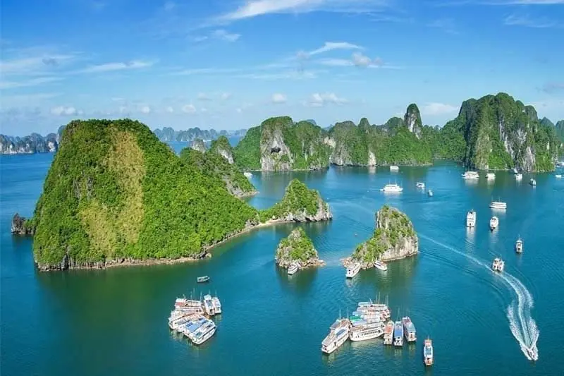 Những hình ảnh về vịnh Hạ Long luôn cuốn hút mọi ánh nhìn Những hình ảnh về vịnh Hạ Long luôn cuốn hút mọi ánh nhìn