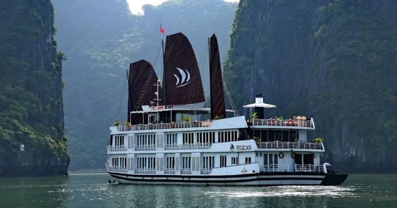 Khám phá những hình ảnh về vịnh Hạ Long kỳ diệu Khám phá những hình ảnh về vịnh Hạ Long kỳ diệu