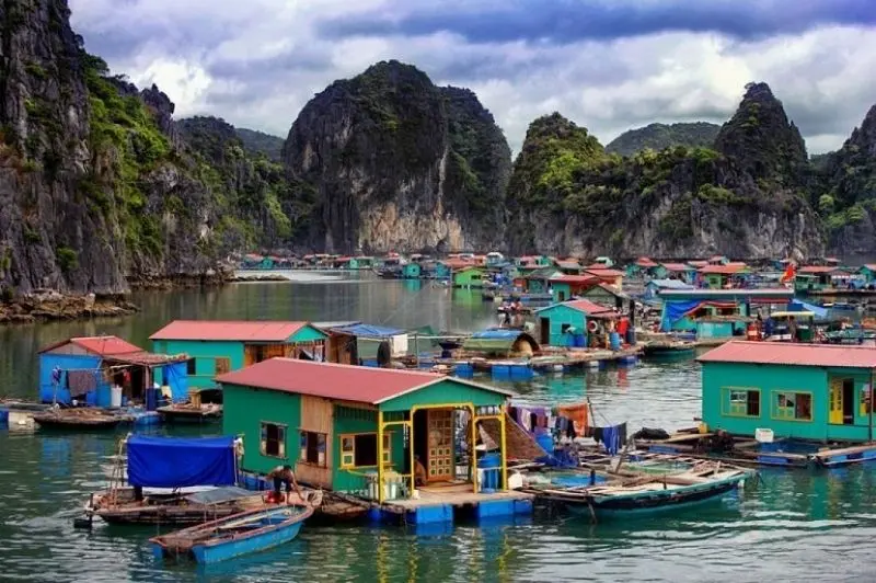 Ảnh vịnh Hạ Long làm nổi bật sự hòa quyện của thiên nhiên Ảnh vịnh Hạ Long làm nổi bật sự hòa quyện của thiên nhiên
